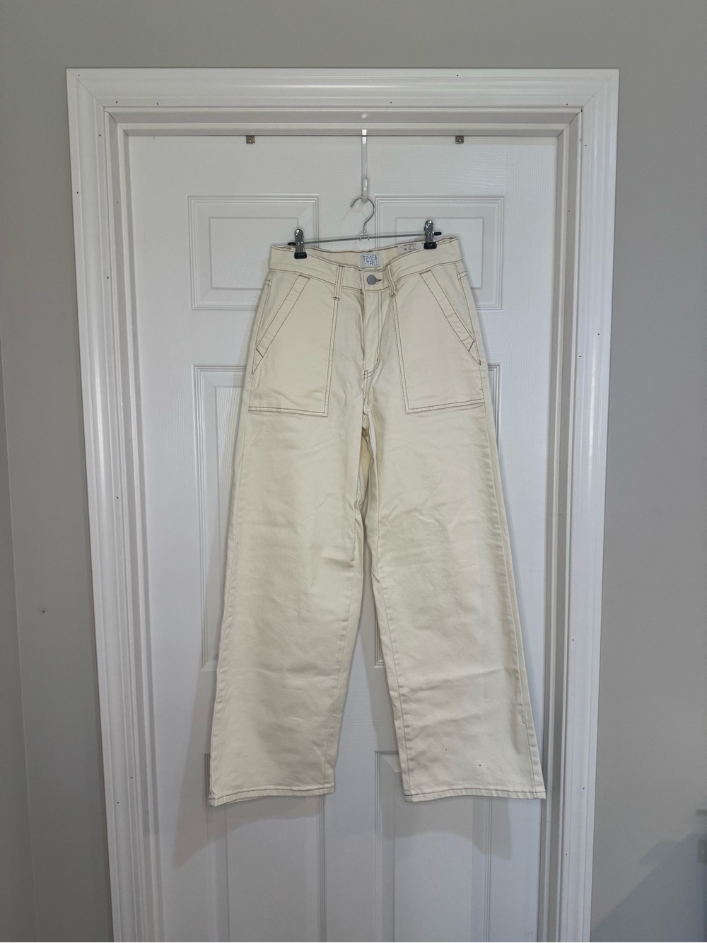 Time and Tru Cream Wide-Leg High-Rise Jeans
